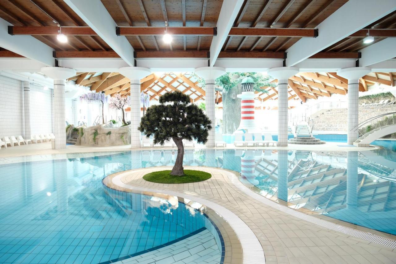Hotel Toplice - Terme Catez Чатеж-об-Сави Экстерьер фото
