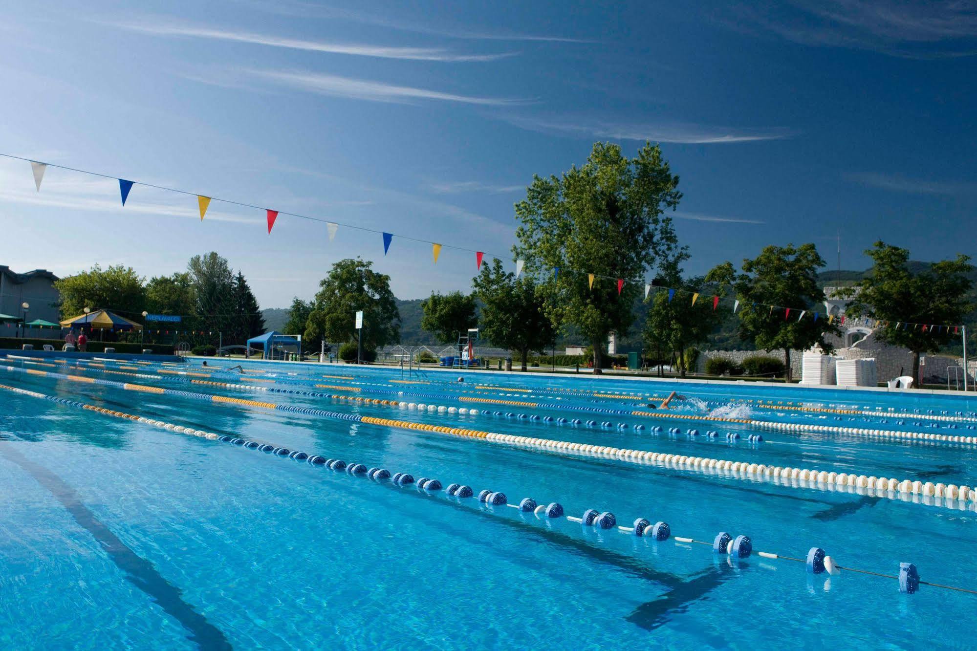 Hotel Toplice - Terme Catez Чатеж-об-Сави Экстерьер фото